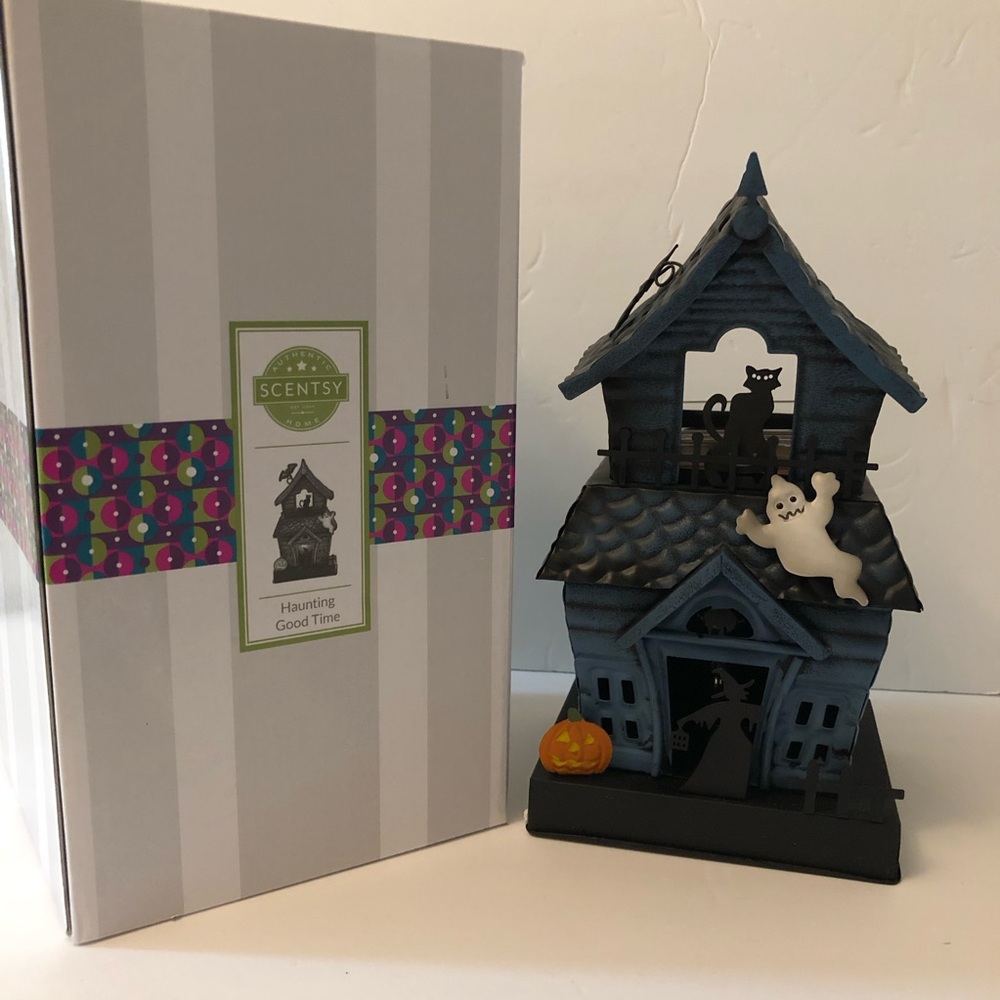 Halloween Haunted House Scentsy warmer